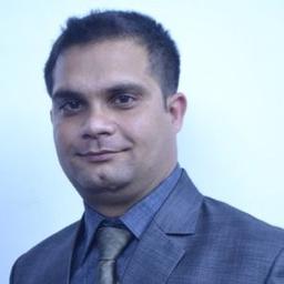 Deepak Tandon